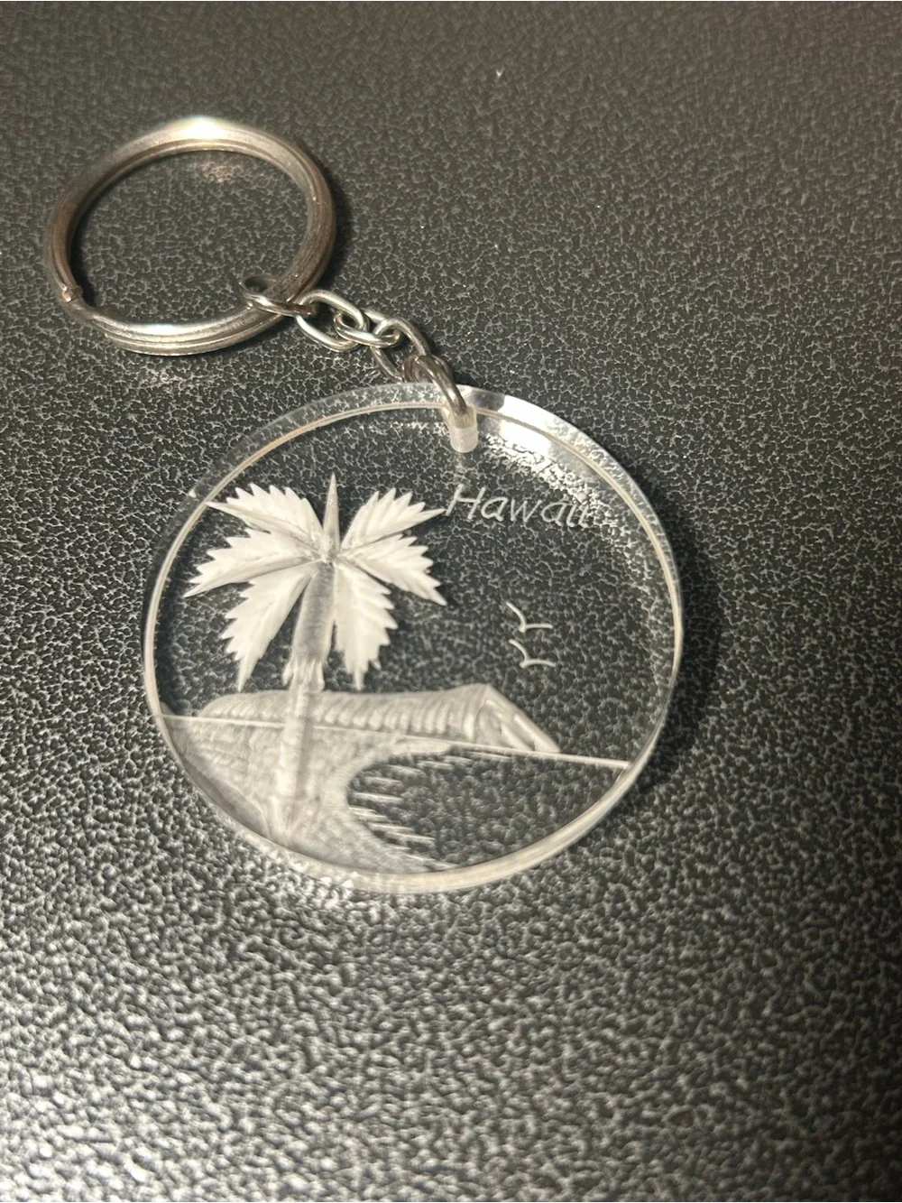 Hawaii Etched Acrylic Palm Tree Keychain, Travel, Souvenirs, Memorabilia